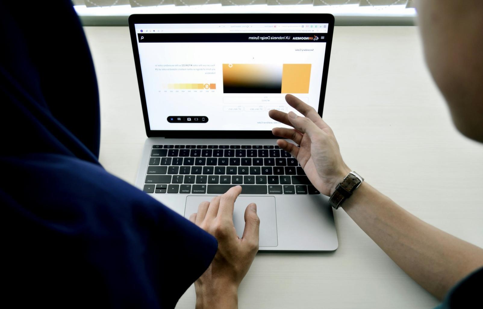 Sessione formativa su sicurezza e gestione firewall